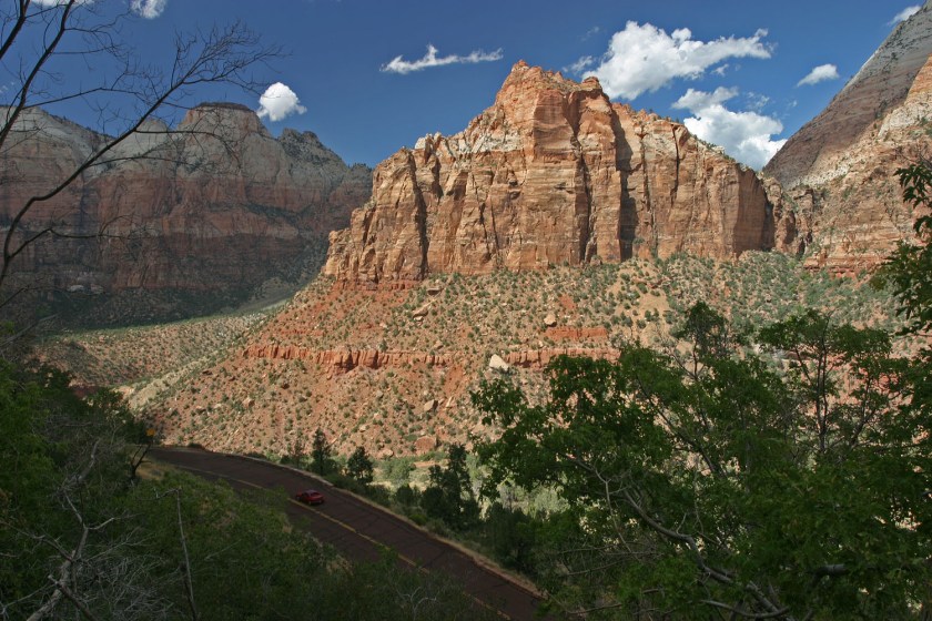 Zion_mount_carmel_highway_view