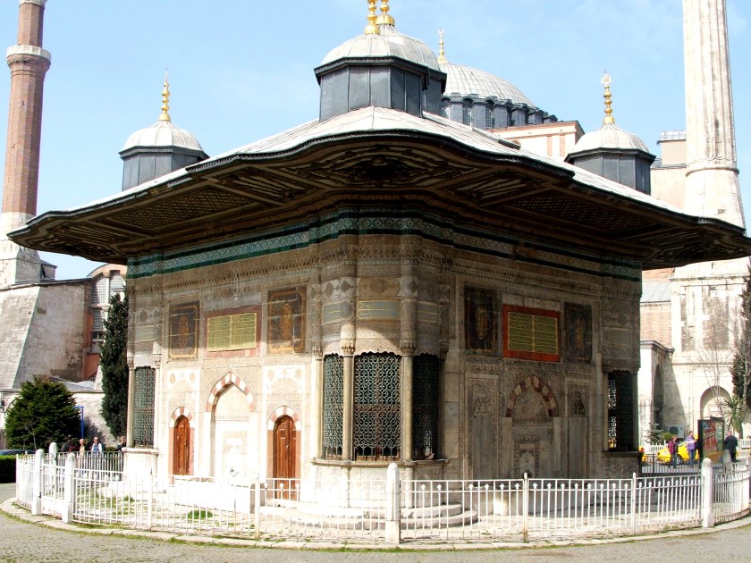 Carigrad 28Mar2010: Cesma Sultana Ahmeta III (Aja Sofija)