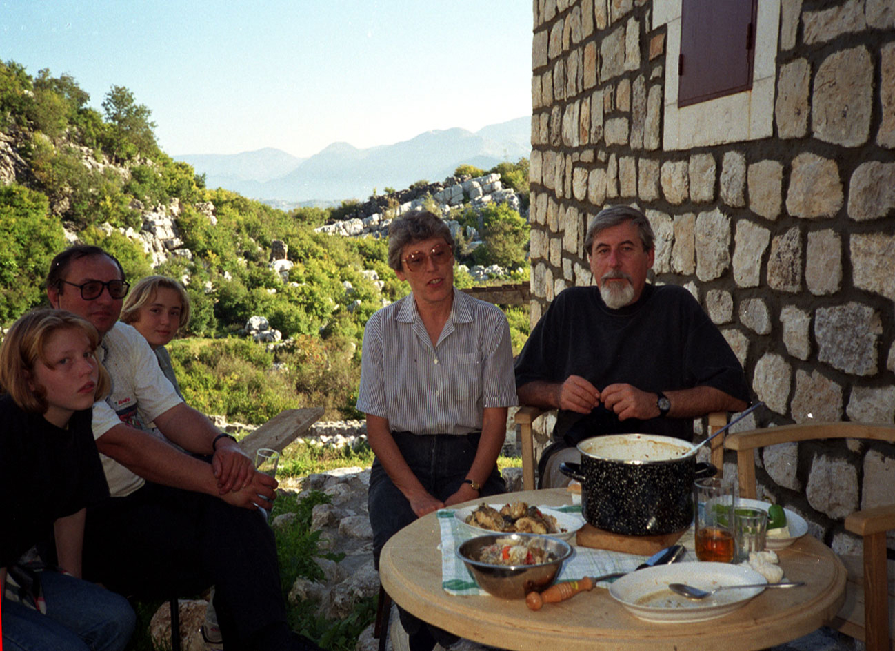 Rucak u Manastiru Starceva-5